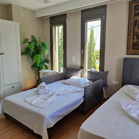 Peaceful Maisonette Near Rafina Pikermion Exterior photo