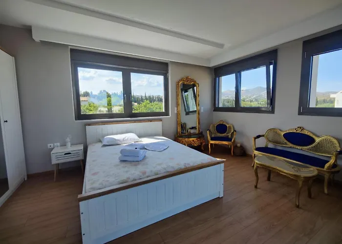 Peaceful Maisonette Near Rafina