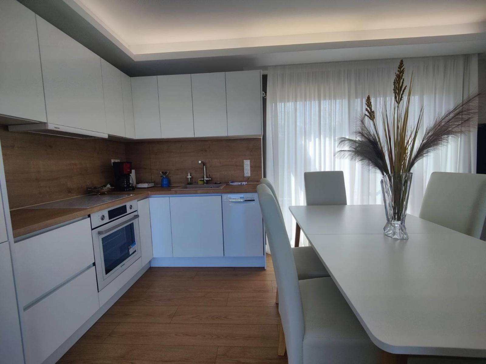 Peaceful Maisonette Near Rafina Apartment *