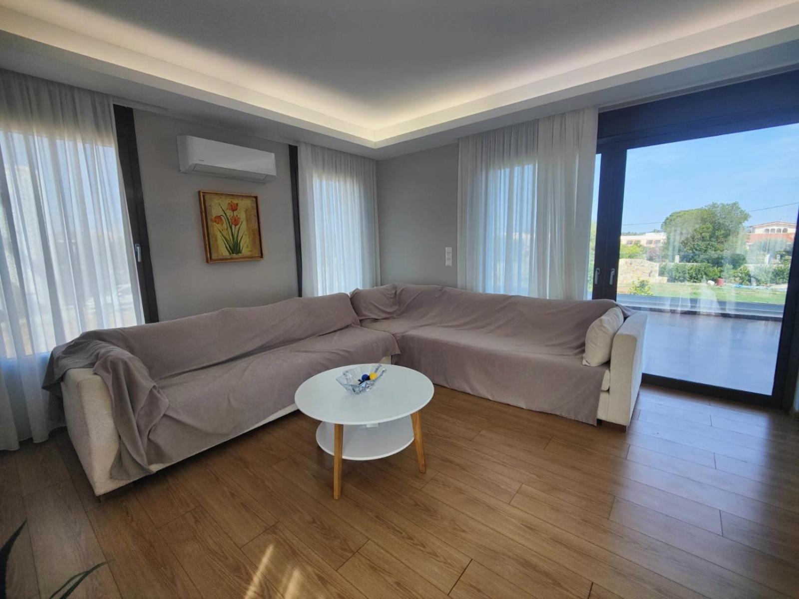 Peaceful Maisonette Near Rafina *