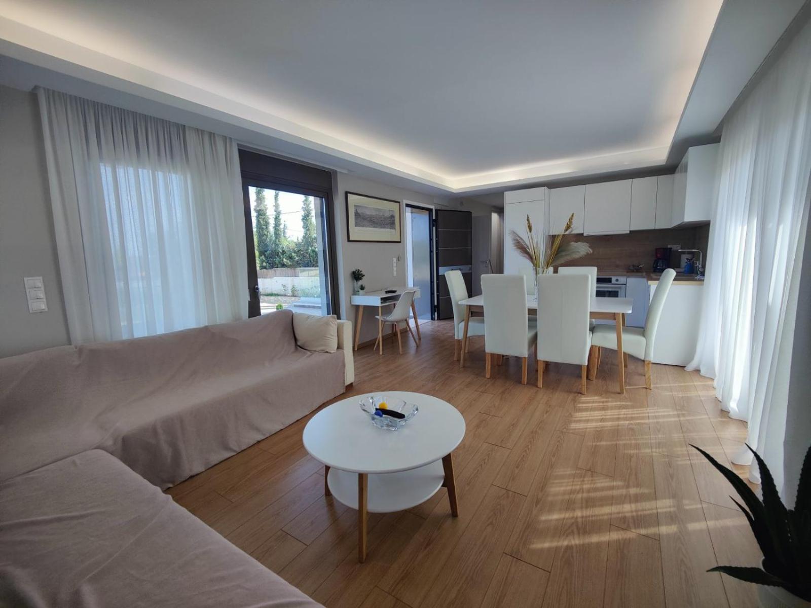 Peaceful Maisonette Near Rafina Apartment *